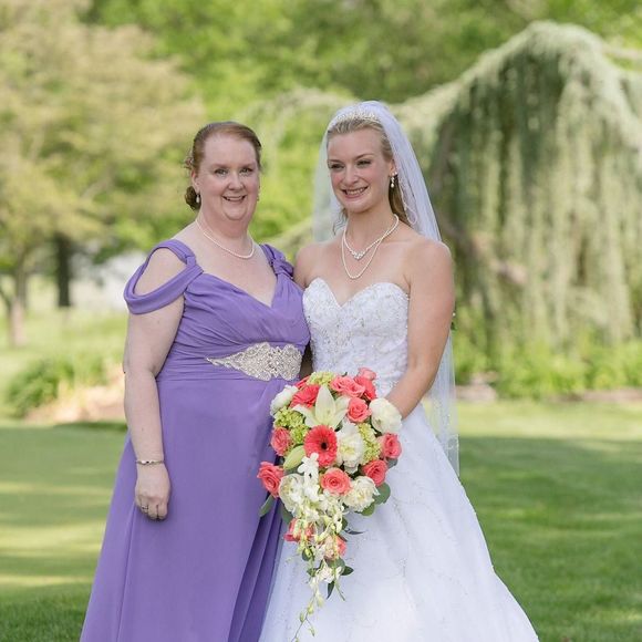 Meet your Posher, Heidi - Picture 1 of 1